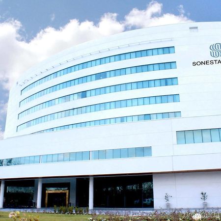 Sonesta Hotel 오소르노 외부 사진 Sonesta Hotel in Kigali, Rwanda