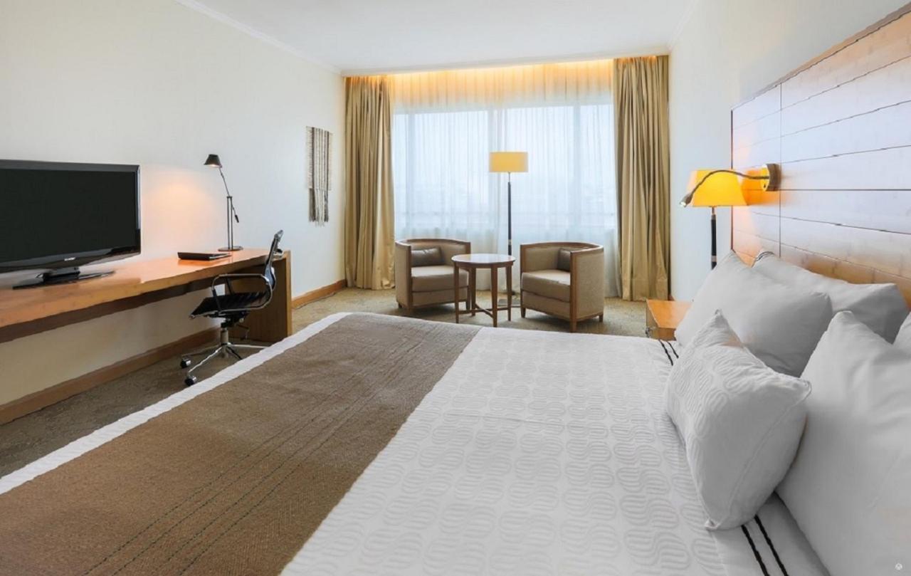 Sonesta Hotel 오소르노 외부 사진 A room at the hotel