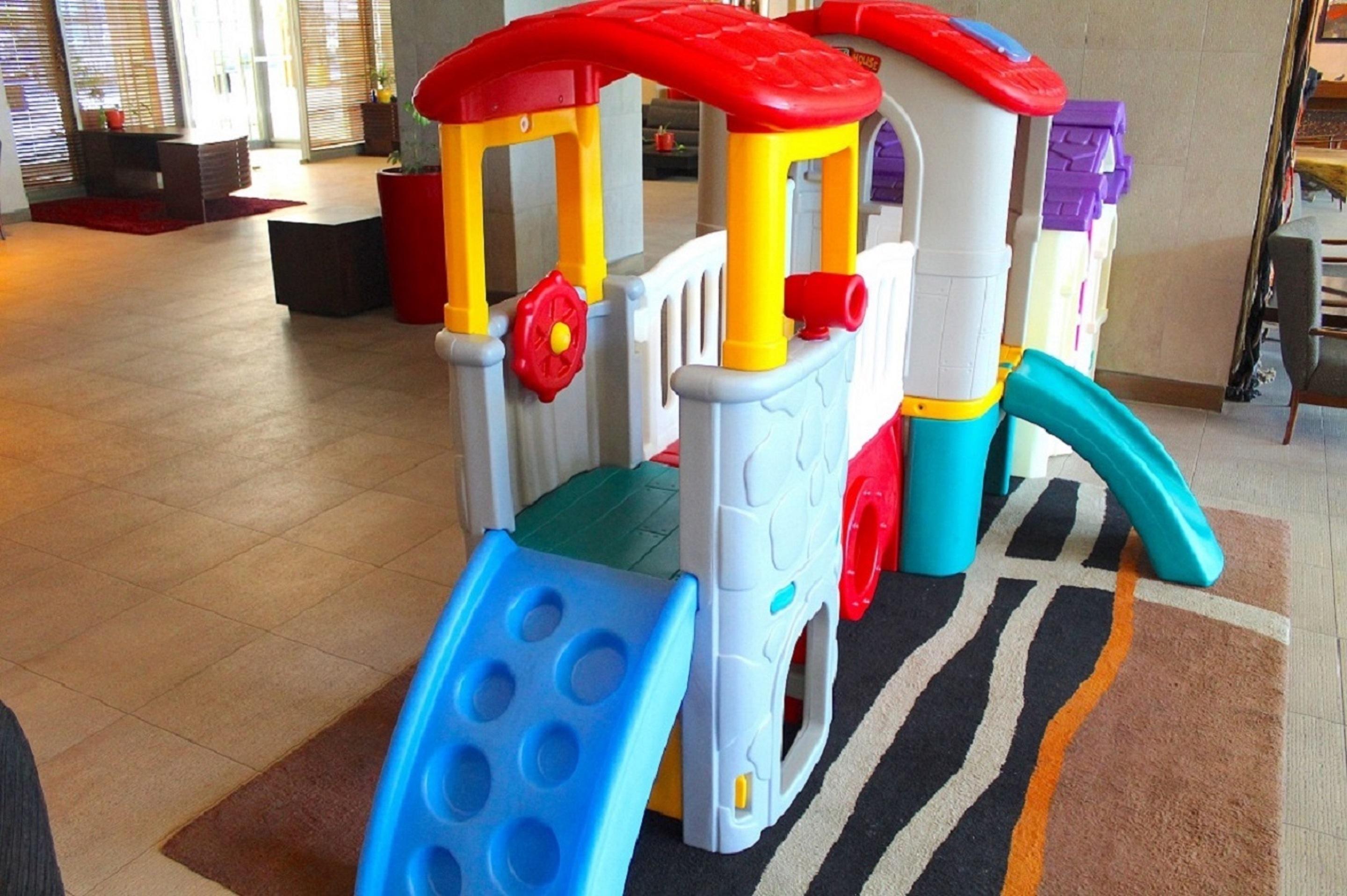 Sonesta Hotel 오소르노 외부 사진 A playhouse