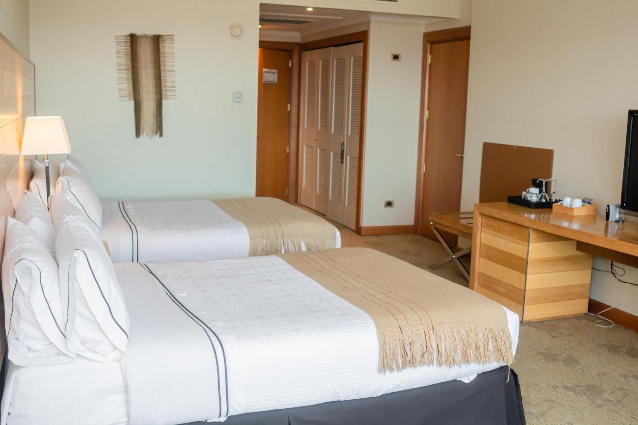 Sonesta Hotel 오소르노 외부 사진 A room at the hotel