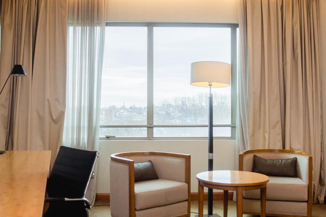 Sonesta Hotel 오소르노 외부 사진 A room at the hotel